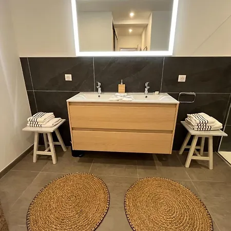 Holiday home 5 With Pool Near The Sea Hyeres