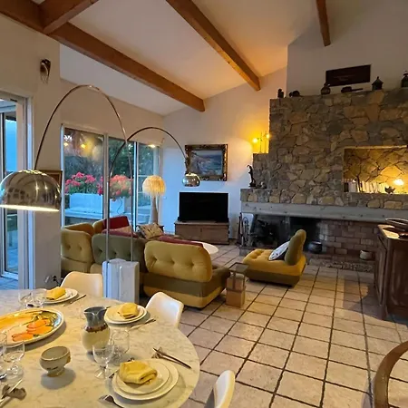 Feriehus 5 With Pool Near The Sea Hyères