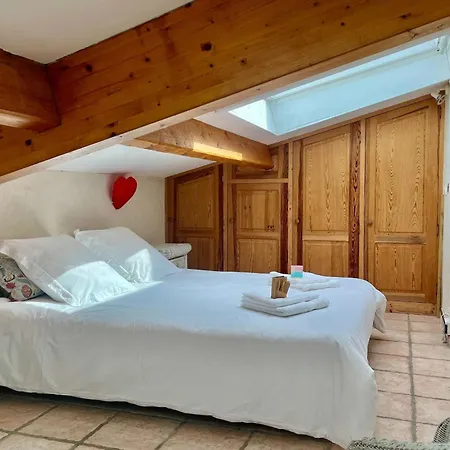 5 With Pool Near The Sea Hyères