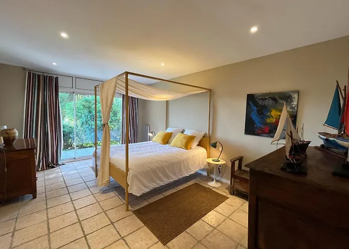 5 With Pool Near The Sea Casa vacanze